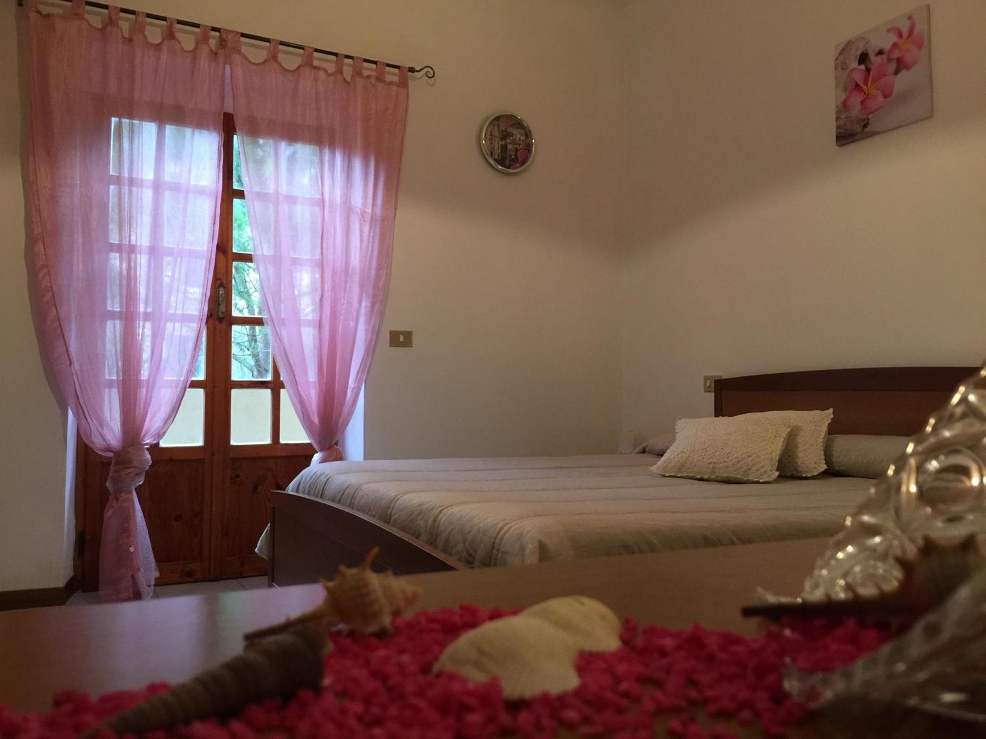 Il Porto Aparthotel Tuoro sul Trasimeno Room photo