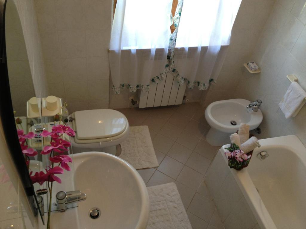 Il Porto Aparthotel Tuoro sul Trasimeno Room photo