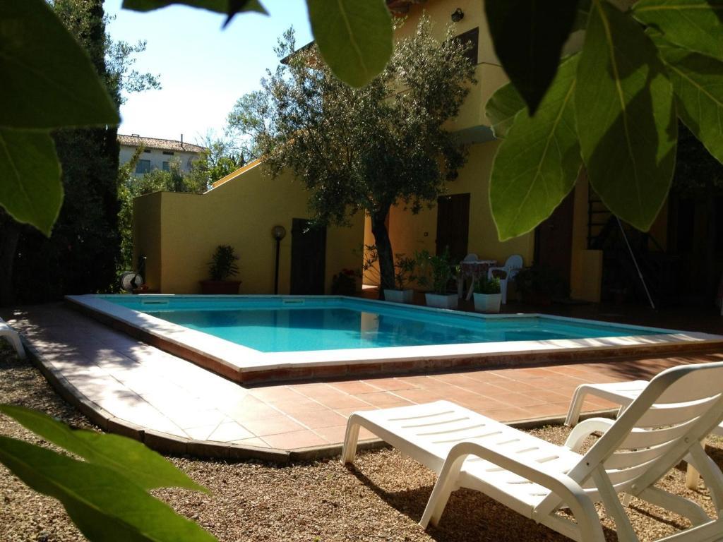 Il Porto Aparthotel Tuoro sul Trasimeno Exterior photo