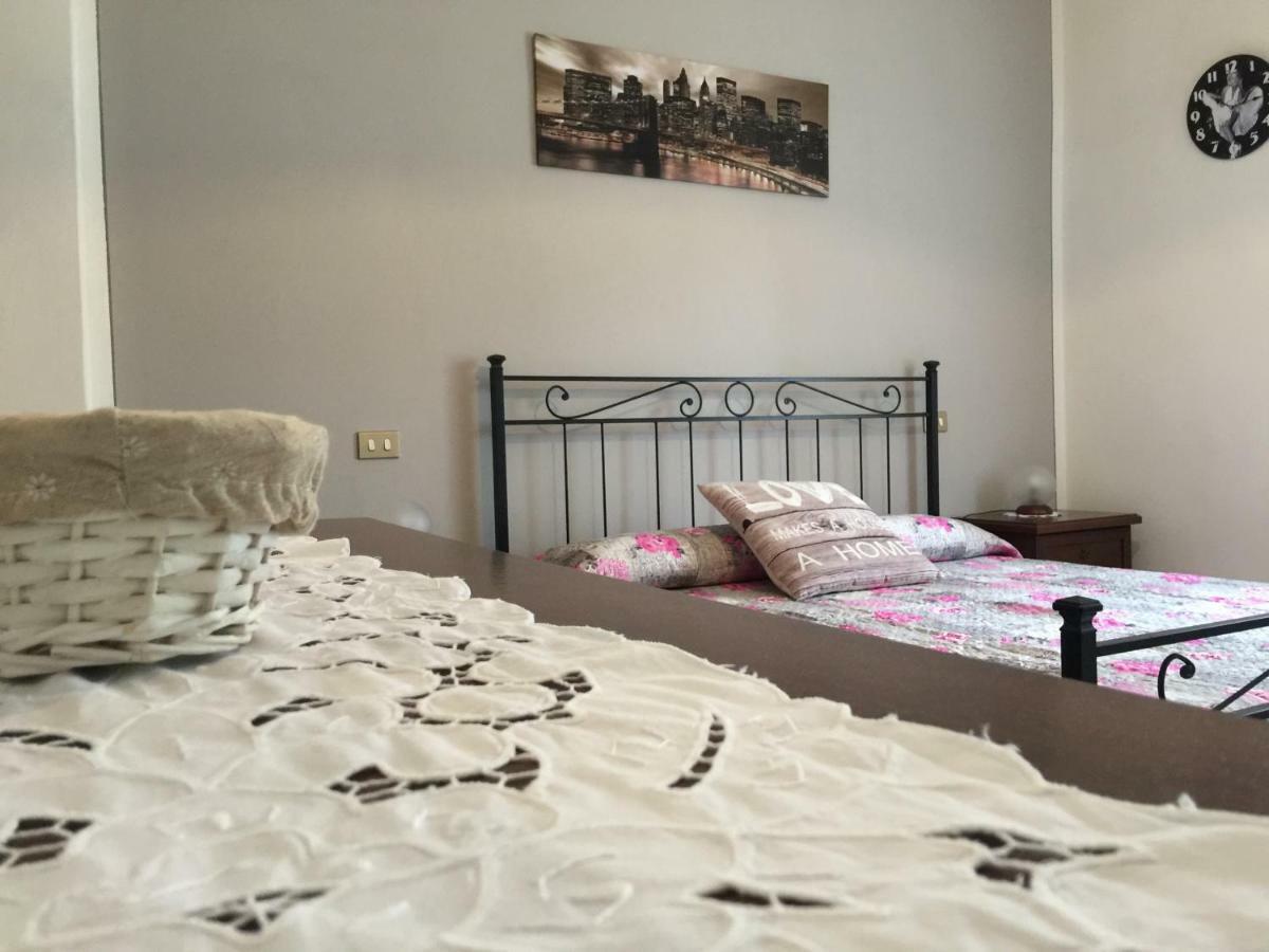 Il Porto Aparthotel Tuoro sul Trasimeno Exterior photo